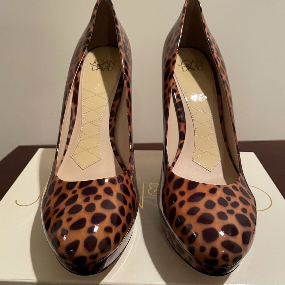 Joan and David Leopard print